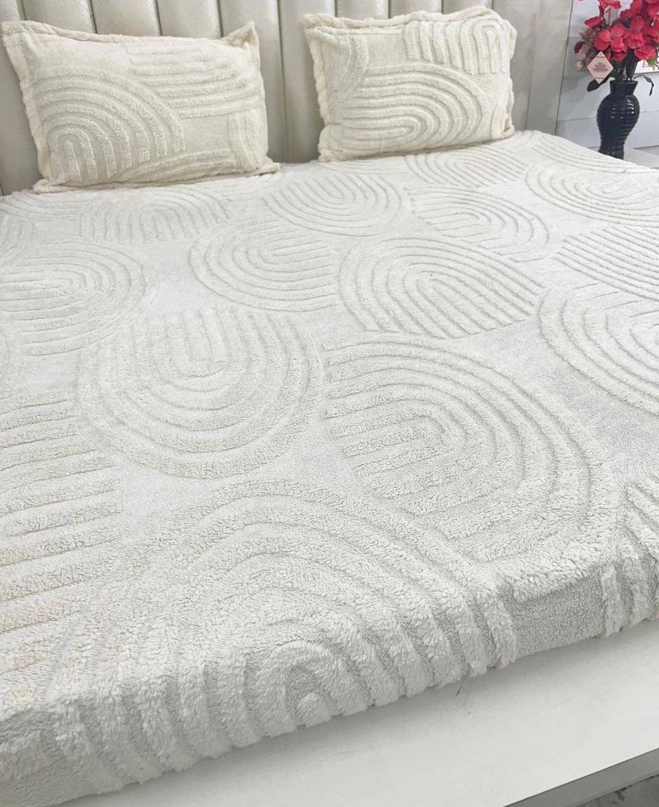 BRUSSELS WARM KING SIZE FITTED BEDSHEET