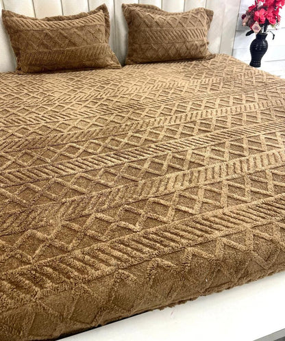 BRUSSELS WARM KING SIZE FITTED BEDSHEET