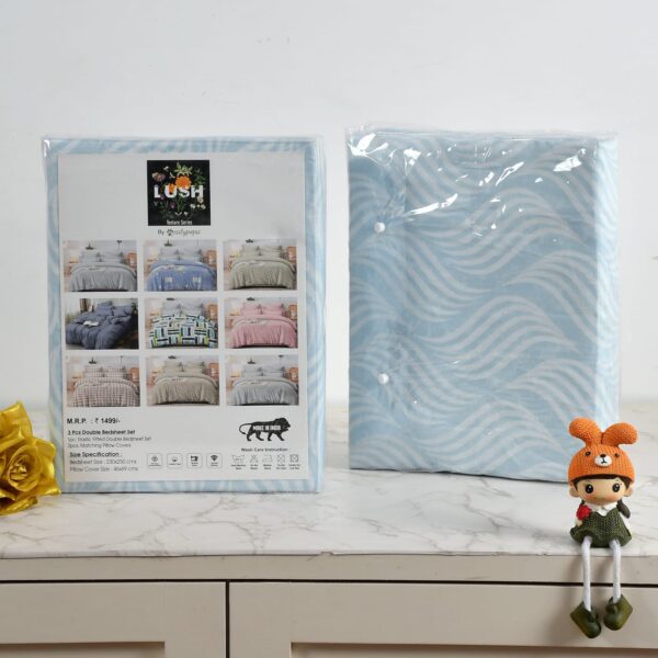 LUSH FITTED BEDSHEET SET